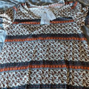 Lularoe Morgan shirt